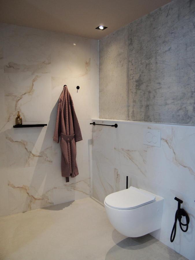 Suites 9 Malaga, Three Unique Suites With Private Plunge Pool Exteriör bild