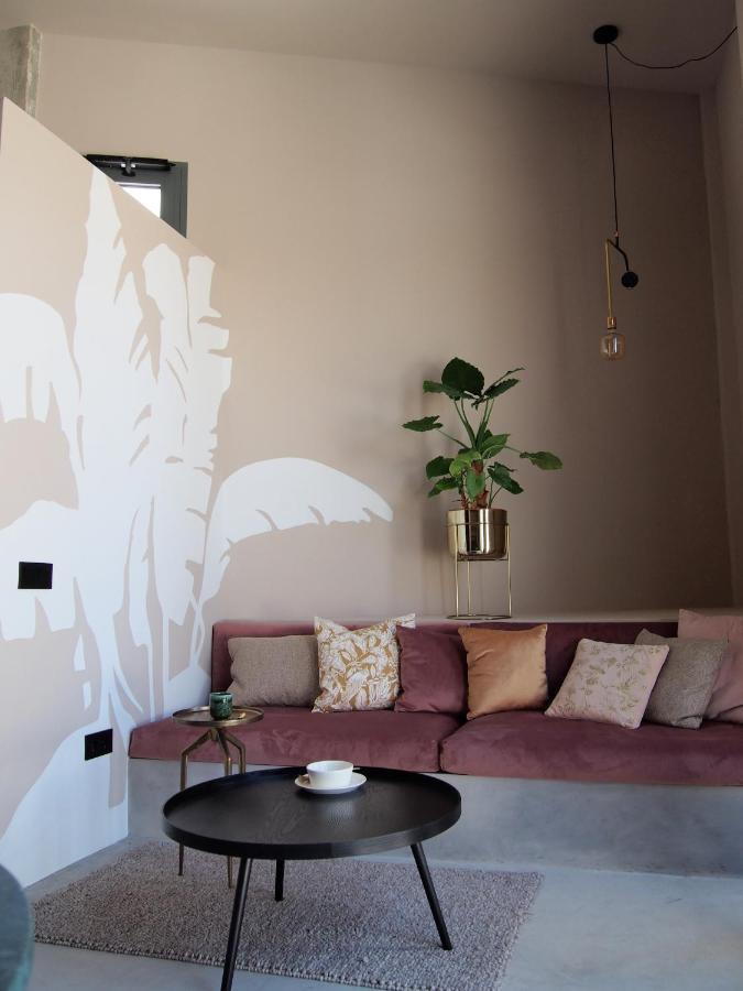 Suites 9 Malaga, Three Unique Suites With Private Plunge Pool Exteriör bild