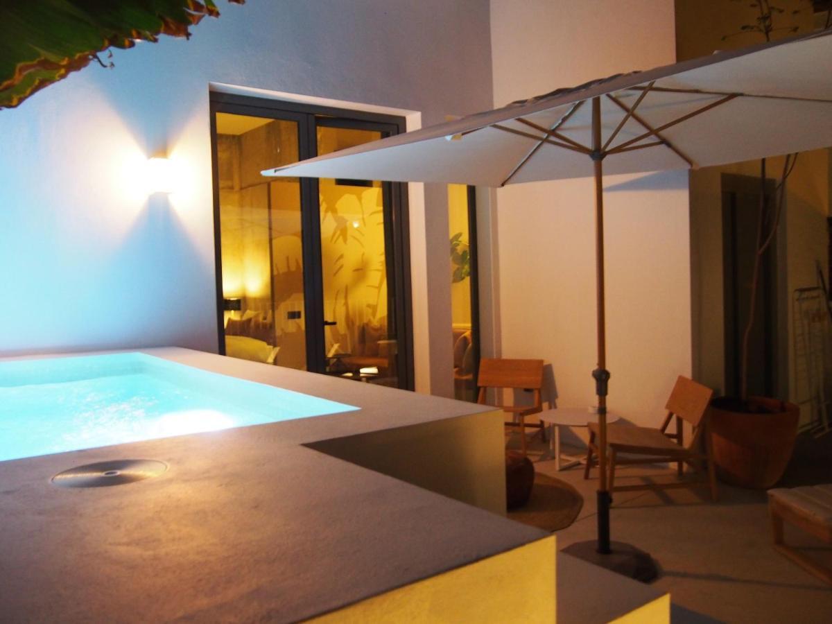 Suites 9 Malaga, Three Unique Suites With Private Plunge Pool Exteriör bild